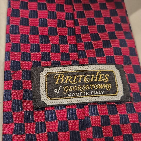Britches Of Georgetowne 100% Silk Black Red Checkered Hand Made Neck Tie Italy - Picture 3 of 8
